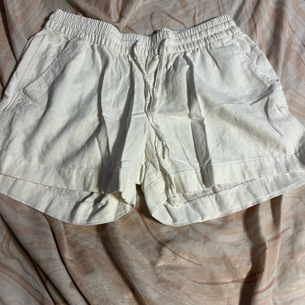 While shorts